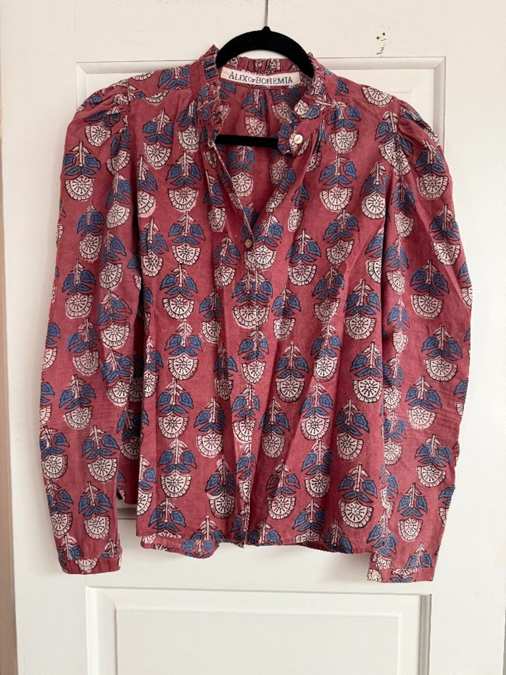Alix of Bohemia Batik Print Blouse Size Small